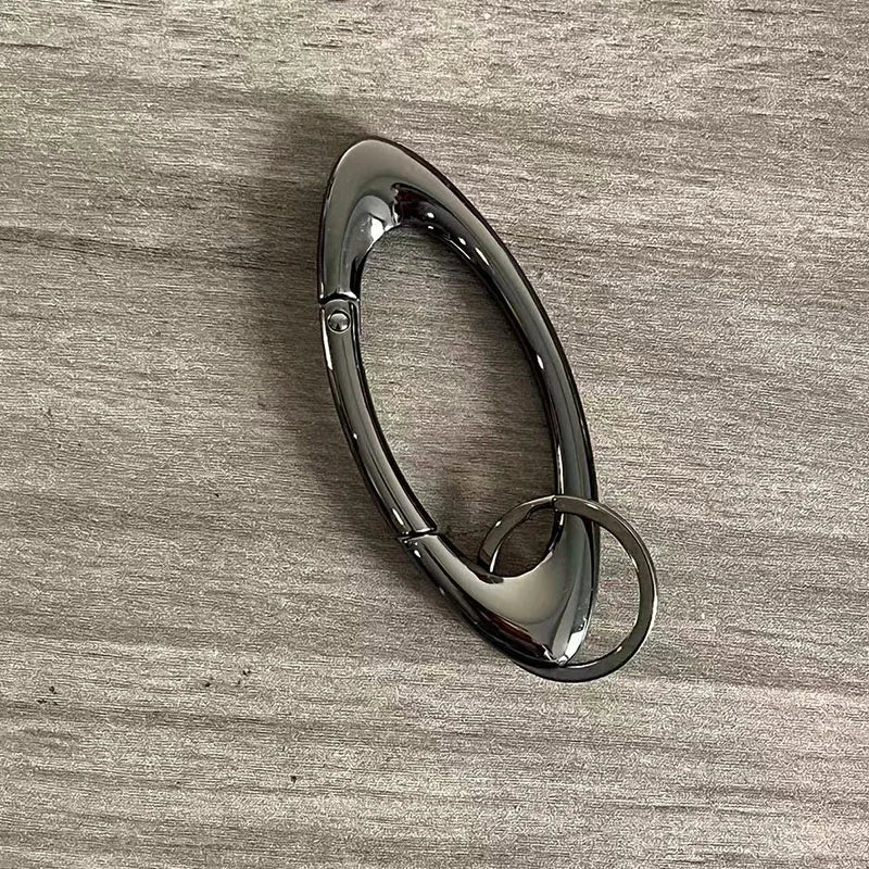 New Oval Carabiner